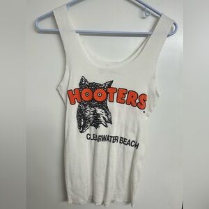 Medium hooters top